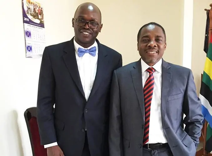 William Byaruhanga (right) with the president of the Uganda Law Society, Francis Gimara. Photo: Twitter (@ug_lawsociety)