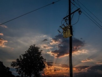 An electricity poll