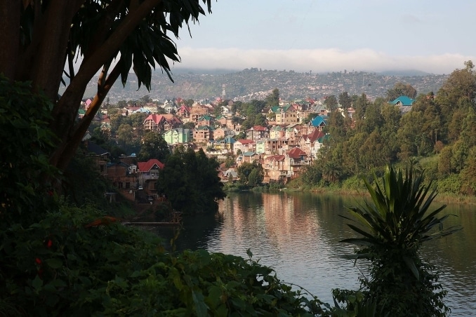 Houses on a lake shore in DR Congo